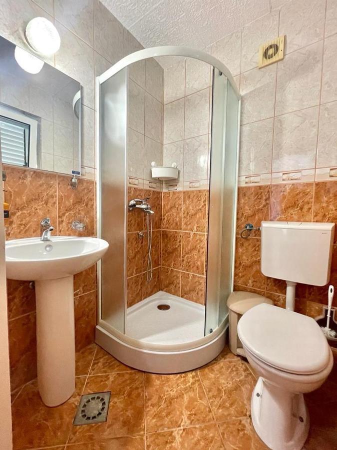 Parapid Apartments بودفا المظهر الخارجي الصورة